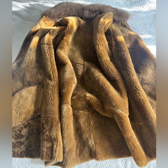 Women's Shearling Fur and Arctic Fox Coat Beige Knee Length Size S/M - Picture 6 of 14